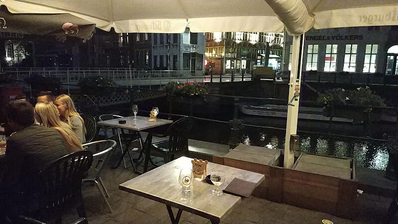 Foto van 't Dreupelkot