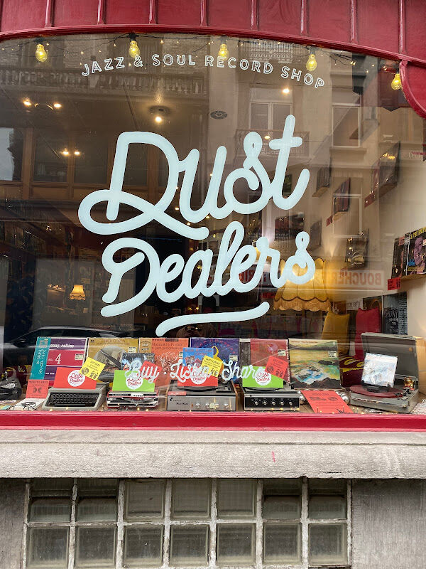 Foto van DUST DEALERS