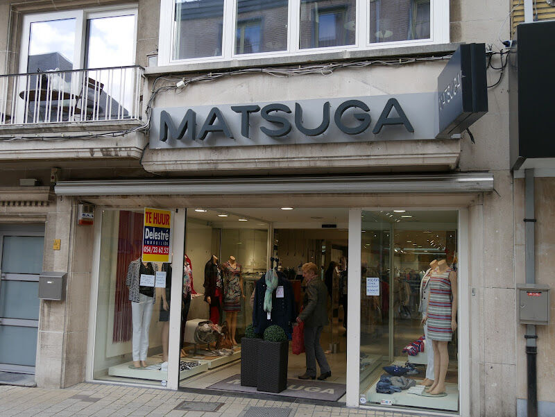 Foto van Matsuga, Vêtements