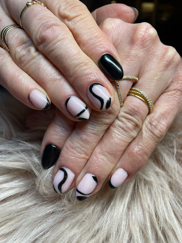 Foto van Vintage Nails
