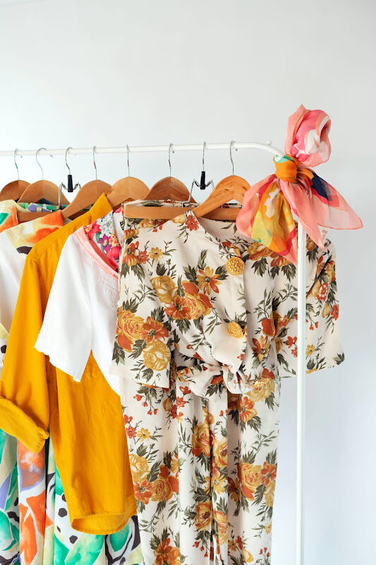 Foto van Viens, on chine Boutique Vintage sur Instagram