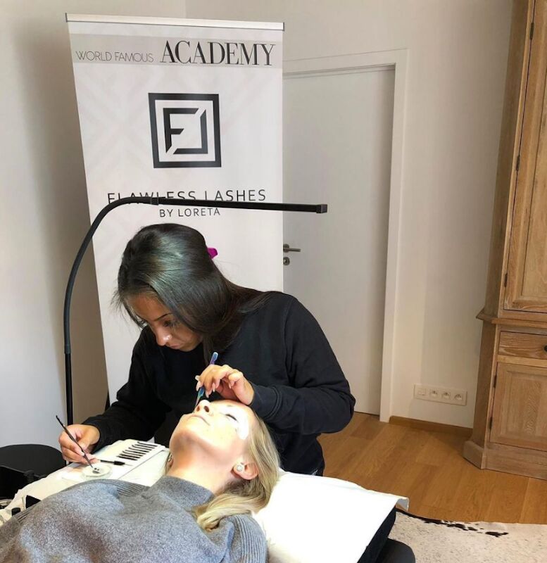 Foto van Extension de Cils - Lashydates