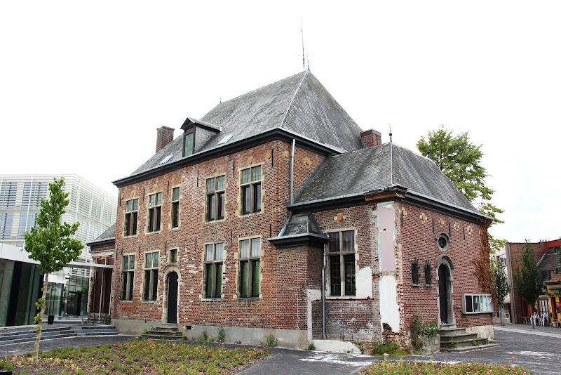 Foto van Gemeentehuis Ternat