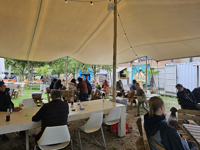 Foto van El Dorado Zomerbar