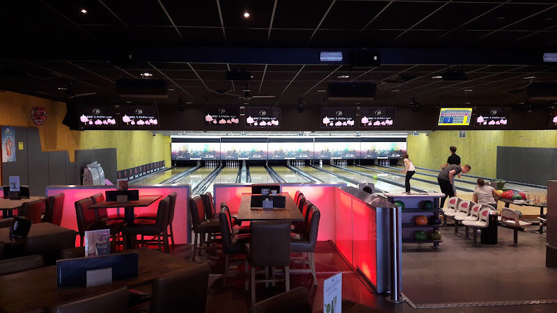 Foto van Bowling Themis