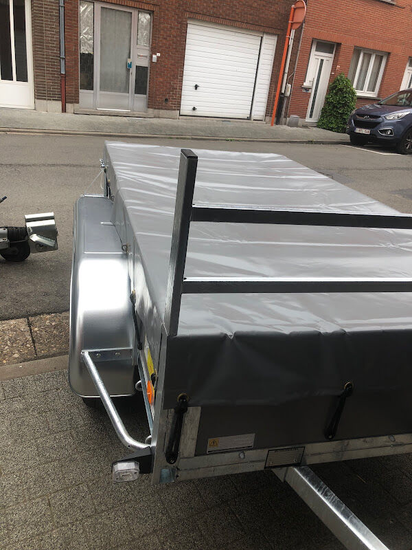Foto van garage - caravan / camper service - aanhangwagens ronny
