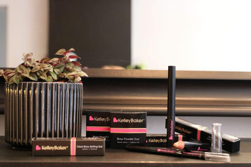 Foto van Sculpting brows