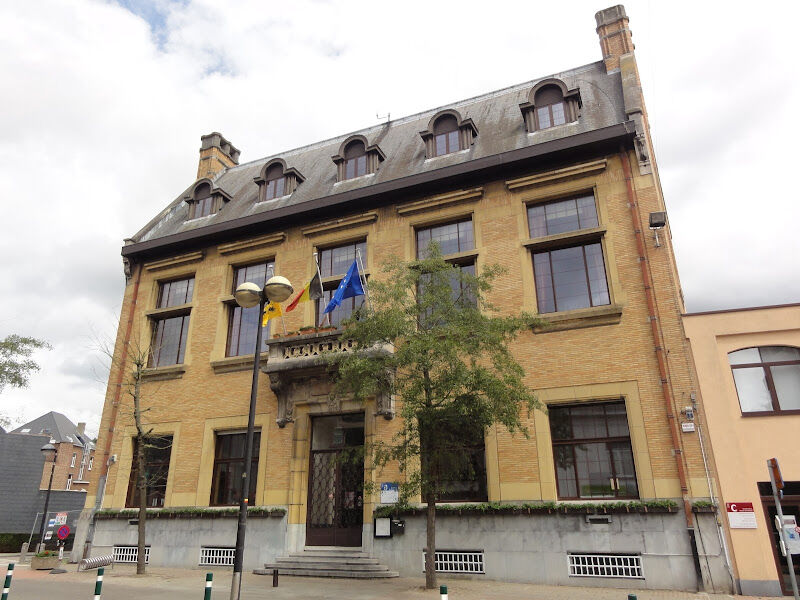 Foto van Gemeentehuis Sint-Genesius-Rode
