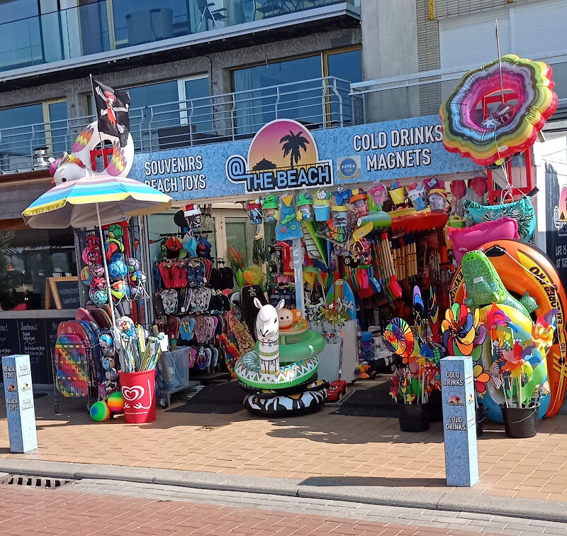 Foto van @ The Beach
