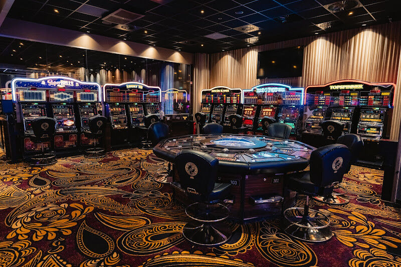 Foto van Queens Casino Brasserskade