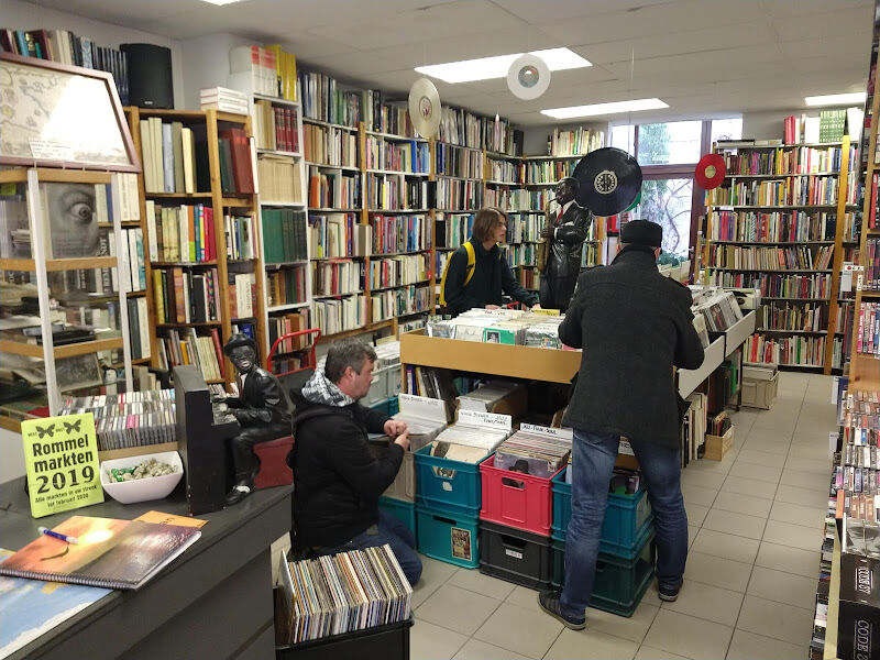 Foto van DEN ELDER COLLECTORSHOP