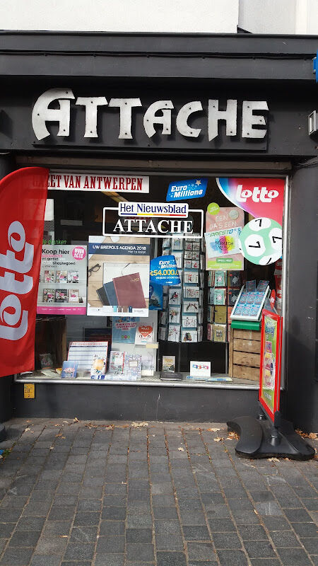 Foto van Attache
