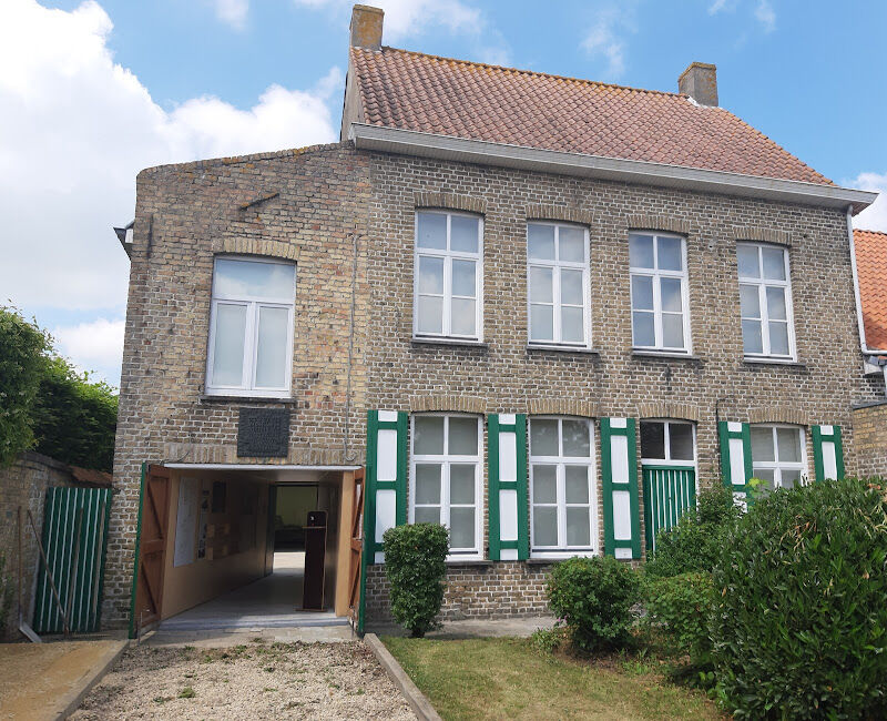 Foto van Kapelanij Verschaeve, Alveringem in de Groote Oorlog