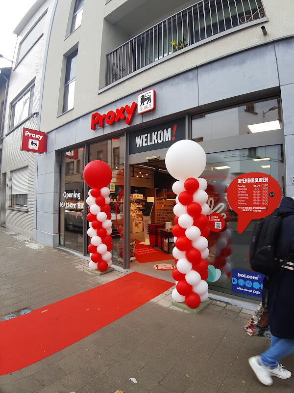 Foto van Proxy Delhaize Sint-Laureis