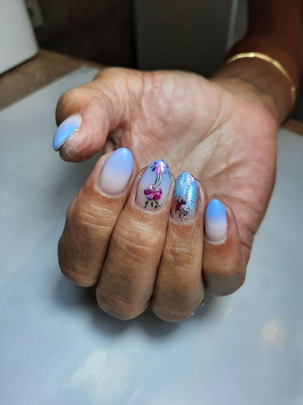 Foto van Nagelateljee