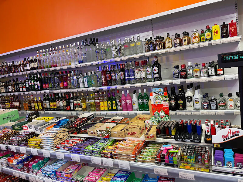 Foto van Night Shop Rumi