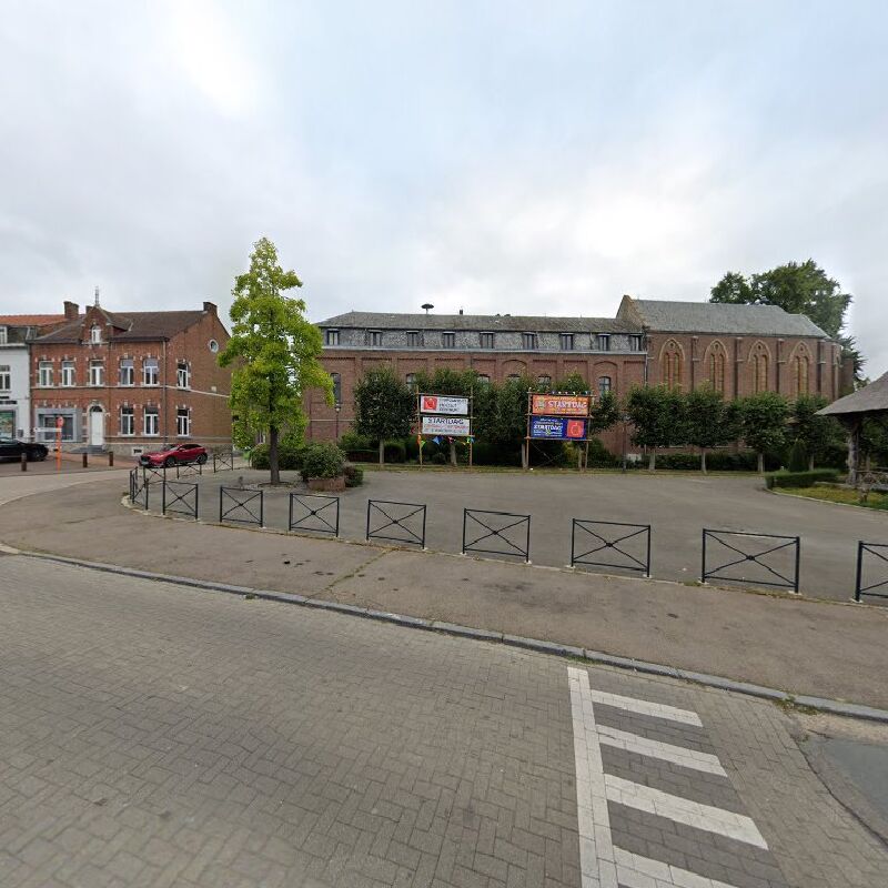 Foto van Hoeselt Klooster
