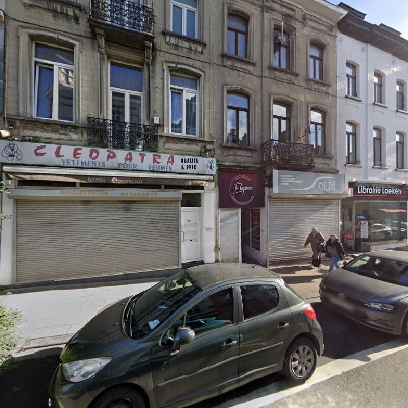 Foto van Elegance Nora, Coiffeur & Beauté