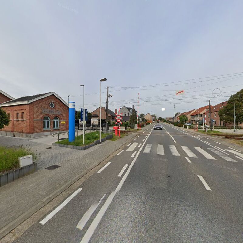 Foto van Alken Station