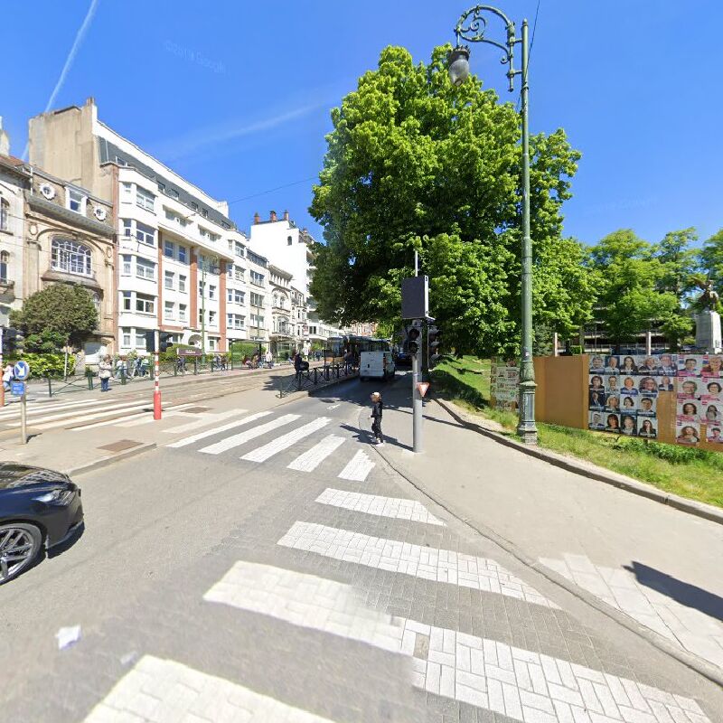 Foto van Verkoopautomaat/Automate de vente GO HEROS
